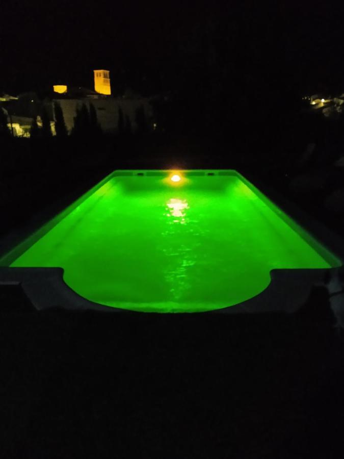 Villa Rural Con Amplia Piscina Campillo de Altobuey ภายนอก รูปภาพ